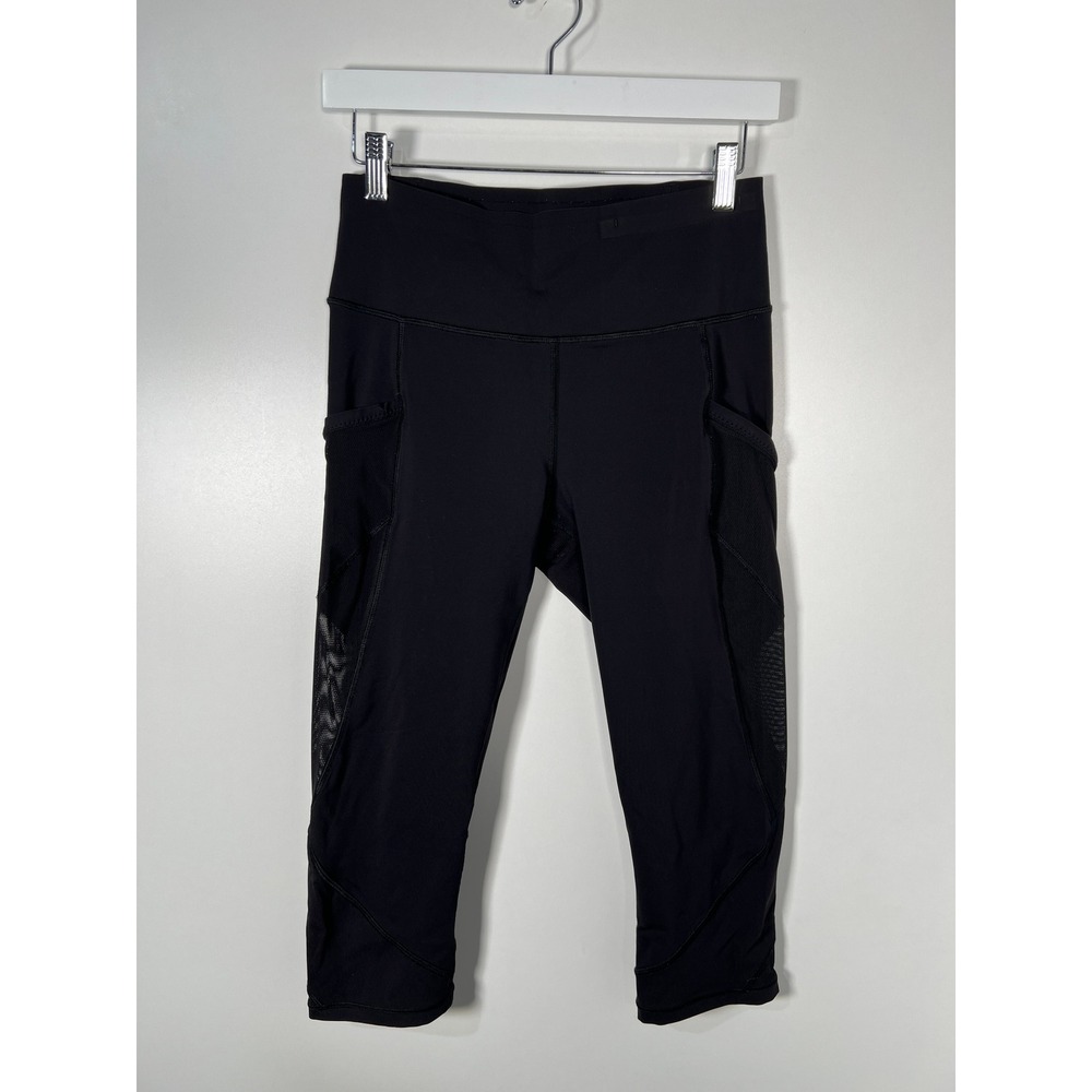 Lululemonโ All The Right Places Crop II Black Mesh Pockets Leggings Size 8